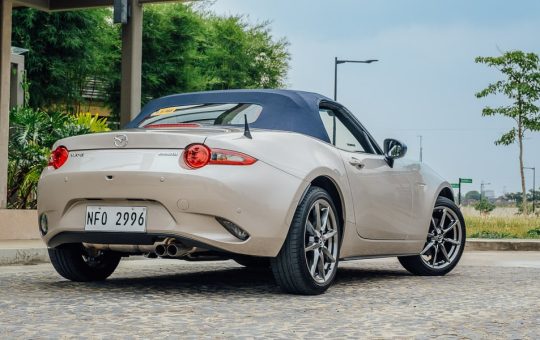 MX5 With An Eye-Catching Soft Top