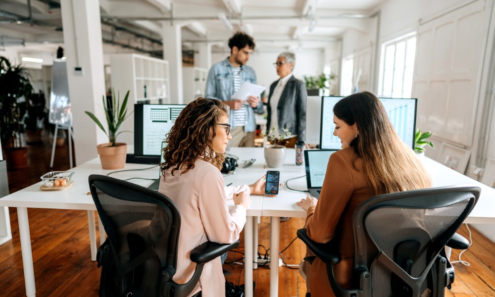 0321_638387771495578125